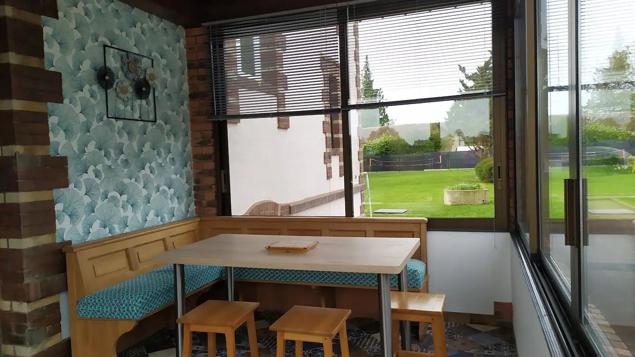 Photo of Others in Vingt-Hanaps