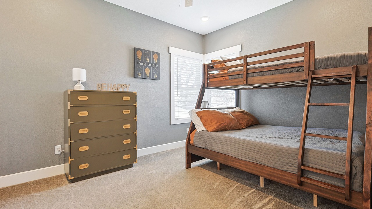 Photo of Bedroom in Roanoke