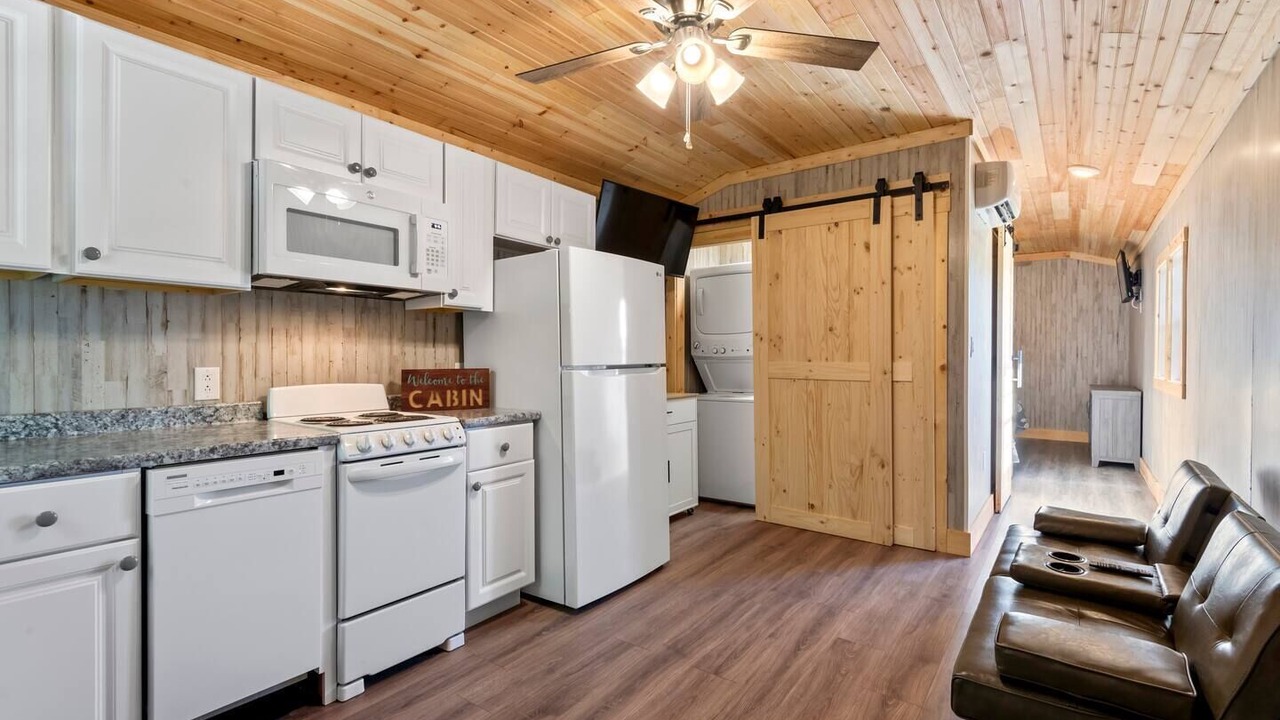 Photo of Kitchen in Albertville