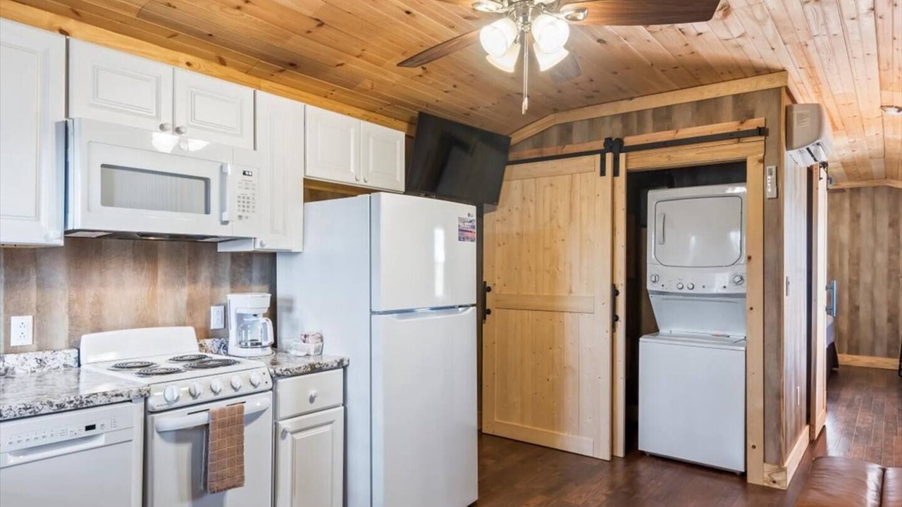 Photo of Kitchen in Albertville