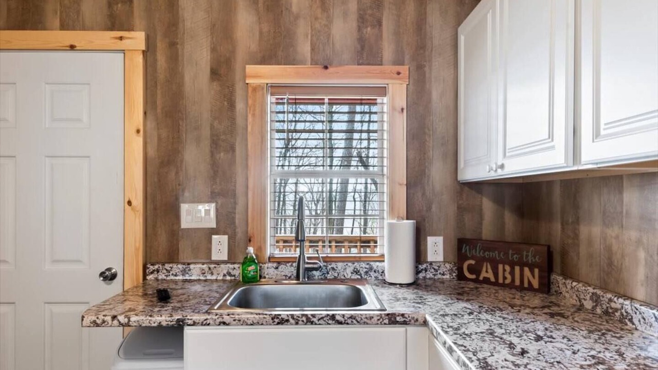 Photo of Kitchen in Albertville