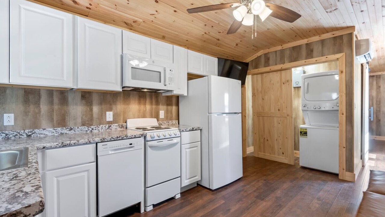 Photo of Kitchen in Albertville