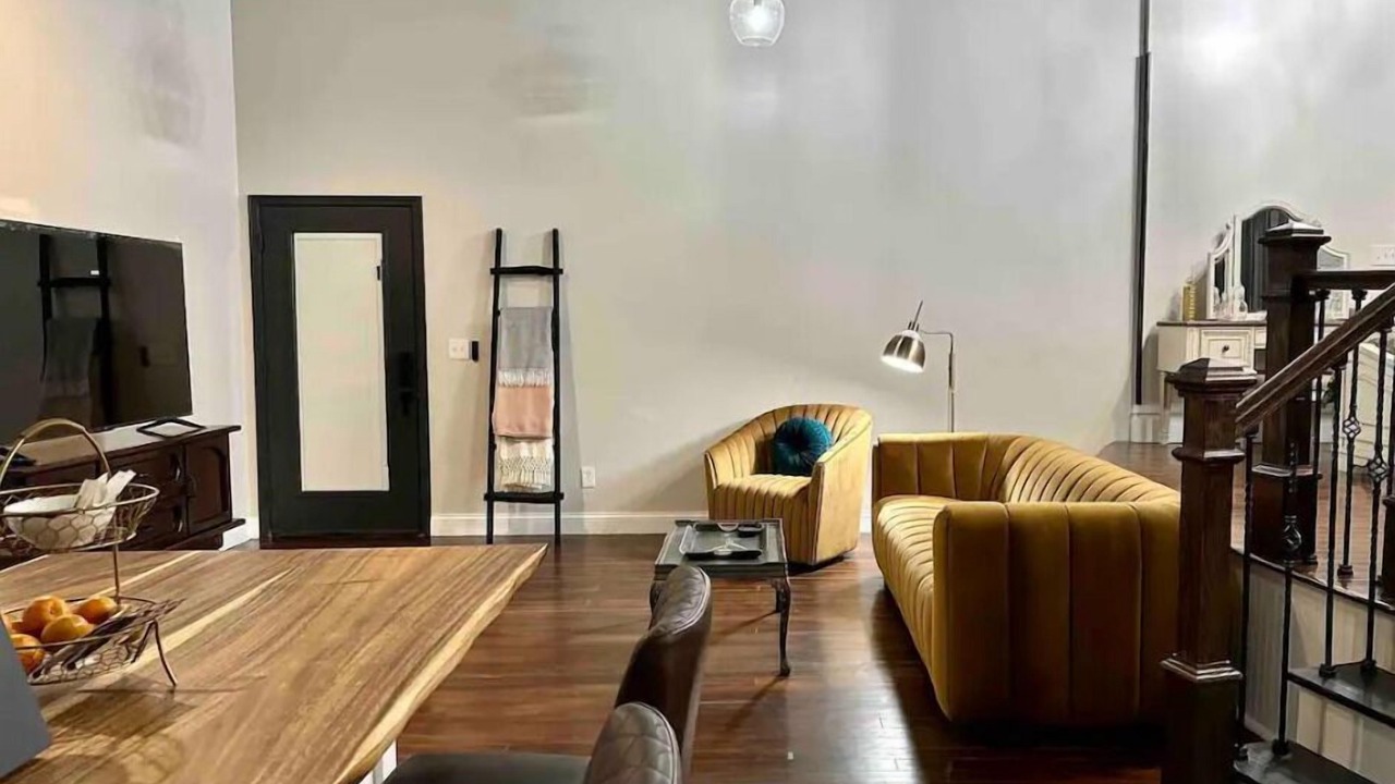 Photo of Livingroom in McKittrick