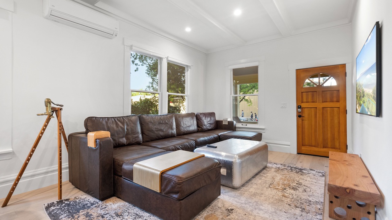 Photo of Livingroom in Calistoga