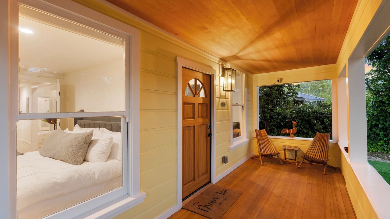 Photo of Bedroom in Calistoga