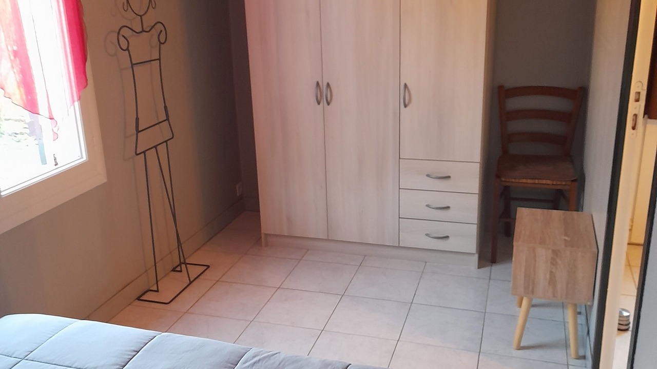 Photo of Bedroom in Saint-Michel-en-l'Herm