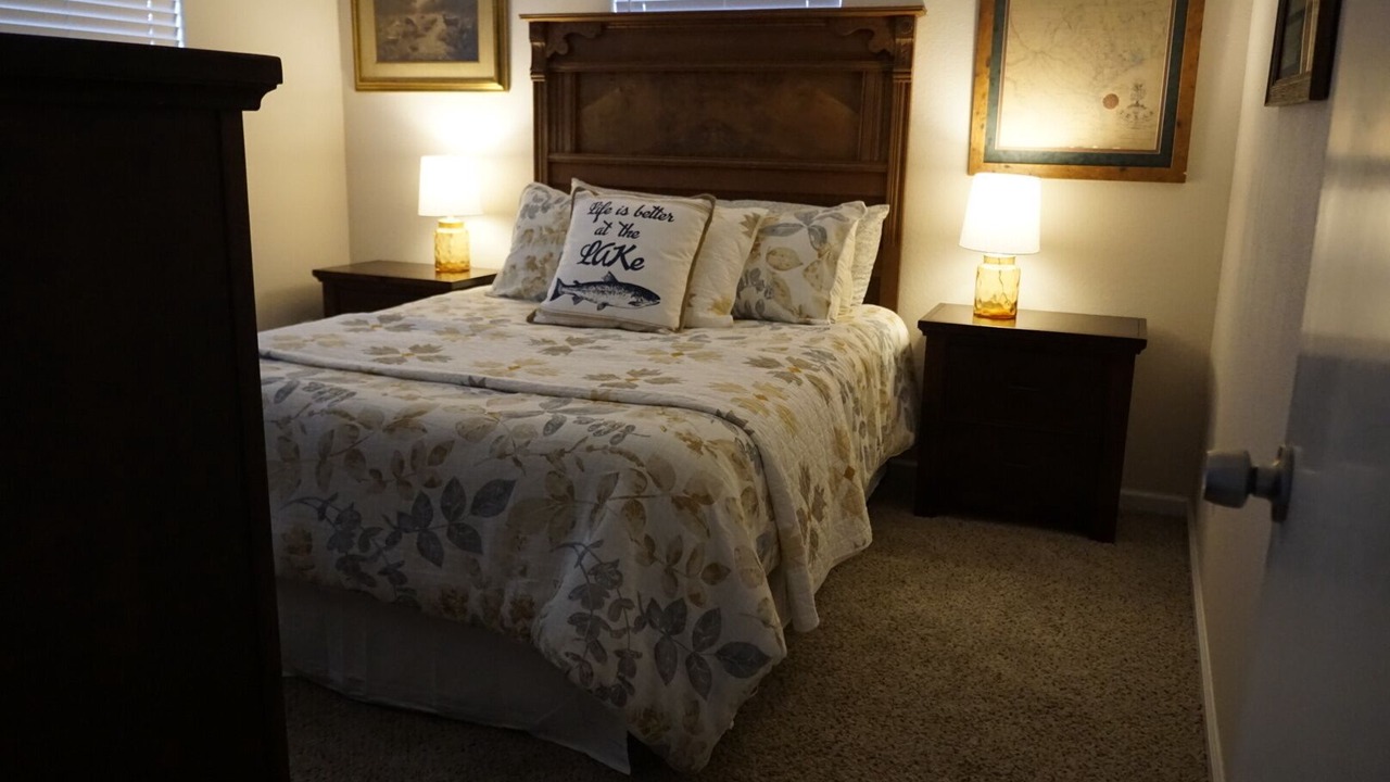 Photo of Bedroom in Clear Water Point