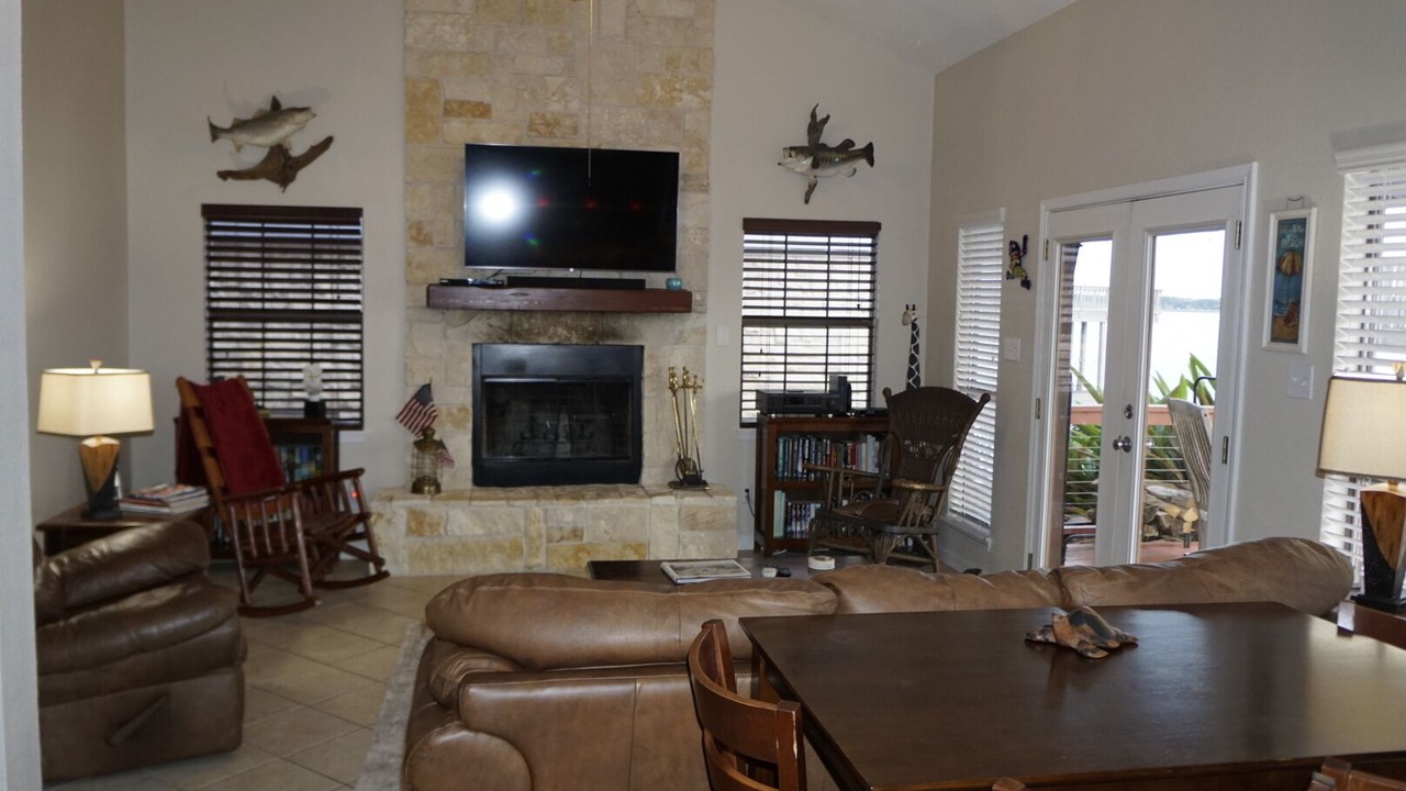 Photo of Livingroom in Clear Water Point