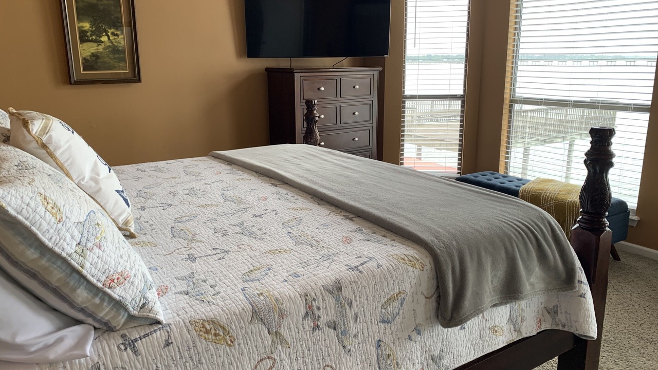 Photo of Bedroom in Clear Water Point