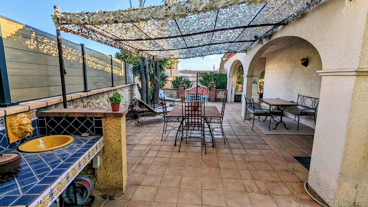 Photo of Outdoor in Saint-Esteve