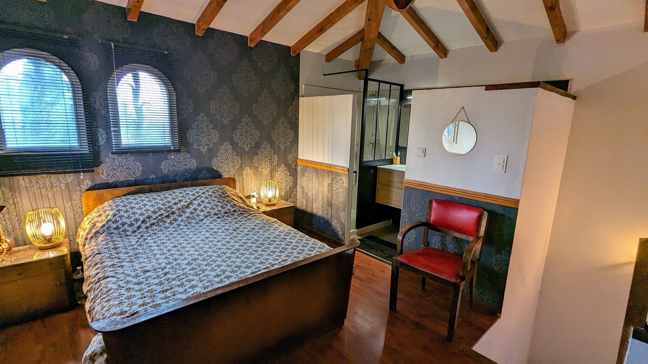 Photo of Bedroom in Saint-Esteve