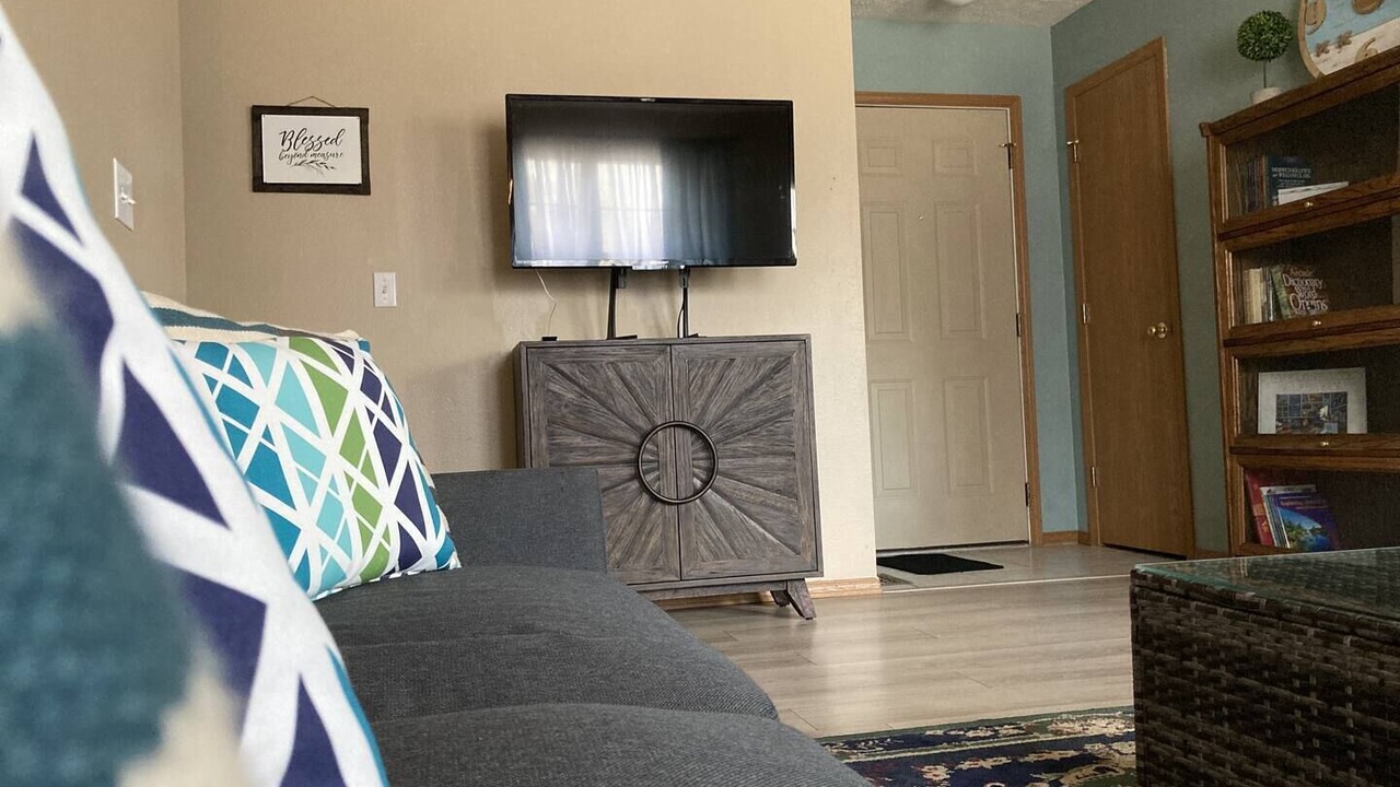 Photo of Livingroom in Brookline Station
