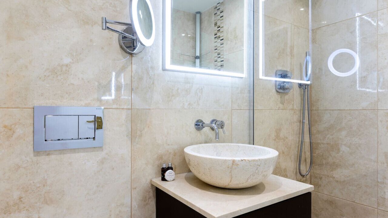Photo of Bathroom in Fulham Broadway