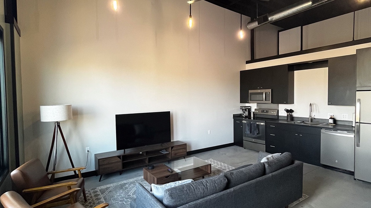 Photo of Livingroom in Bird City