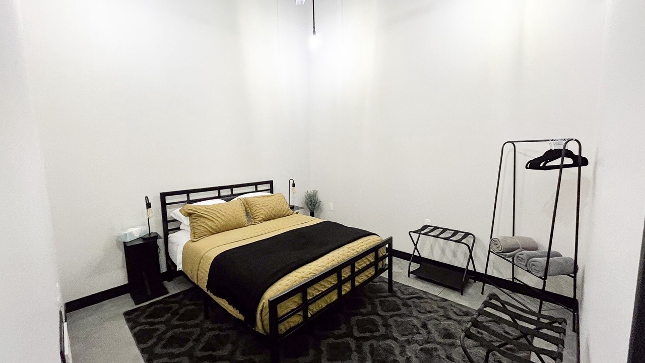 Photo of Bedroom in Bird City