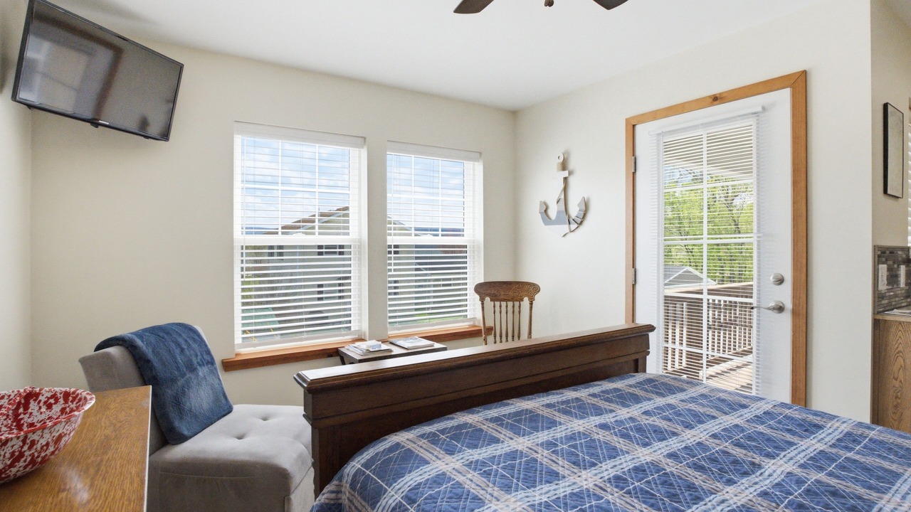 Photo of Bedroom in Town of Richmond