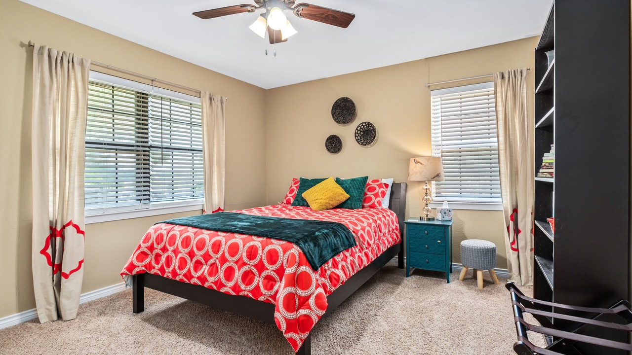 Photo of Bedroom in Buchanan Dam