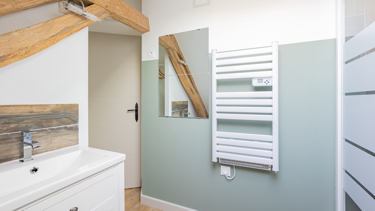 Photo of Bathroom in Verton