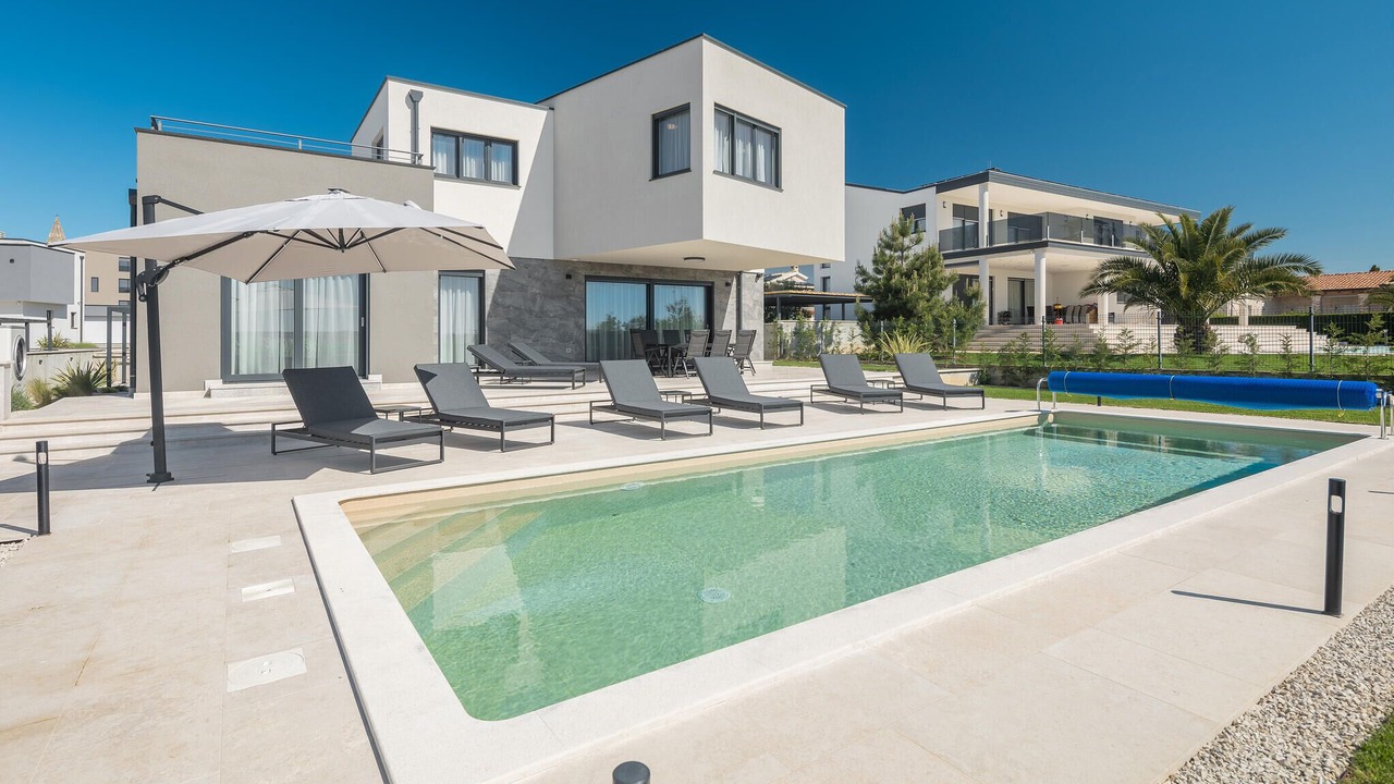 Photo of Outdoor in Frata