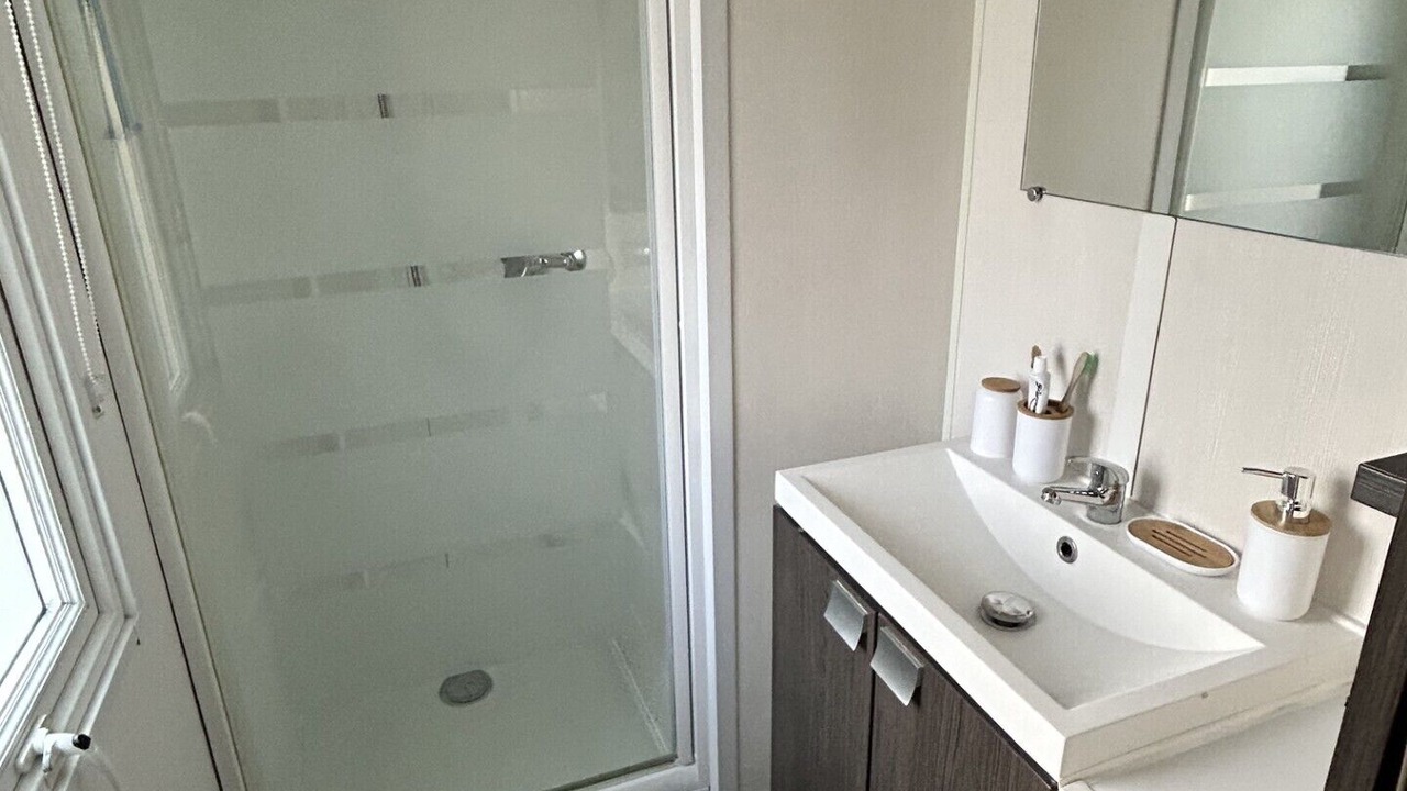 Photo of Bathroom in Houlgate