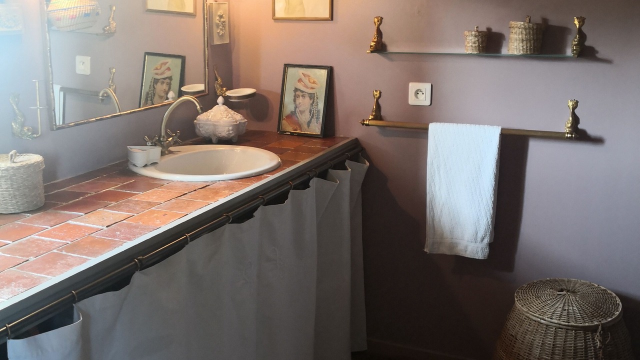 Photo of Bathroom in Lorris