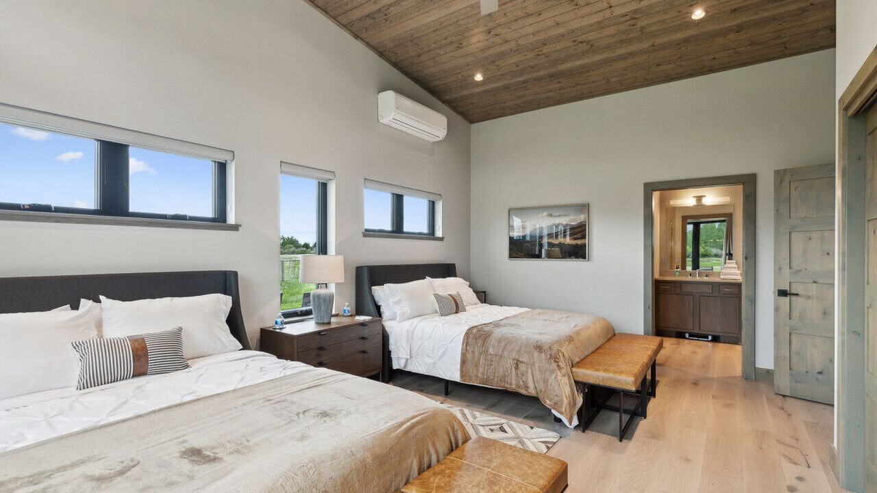 Photo of Bedroom in Hamilton