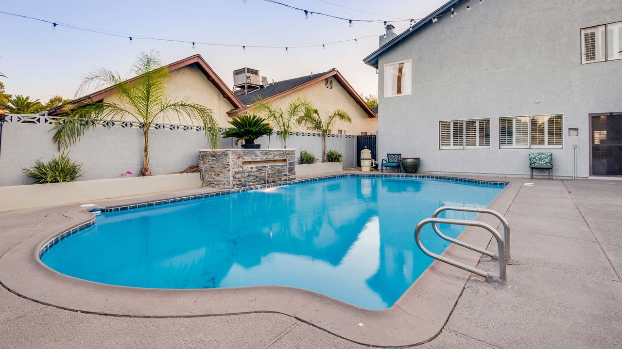 Photo of Outdoor in McNeil Estates