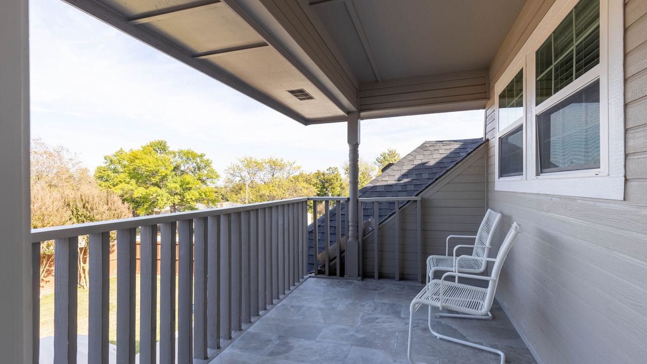 Photo of Patio Balcony in Grand Prairie