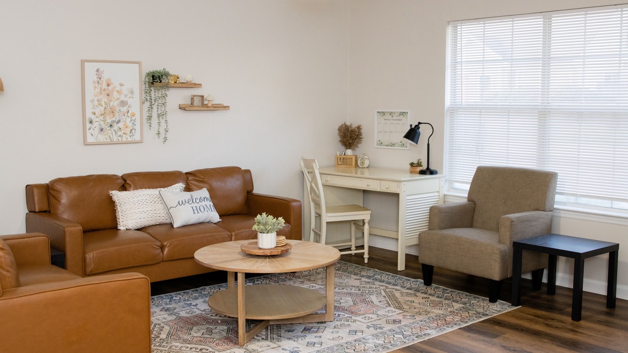 Photo of Livingroom in Tallahassee