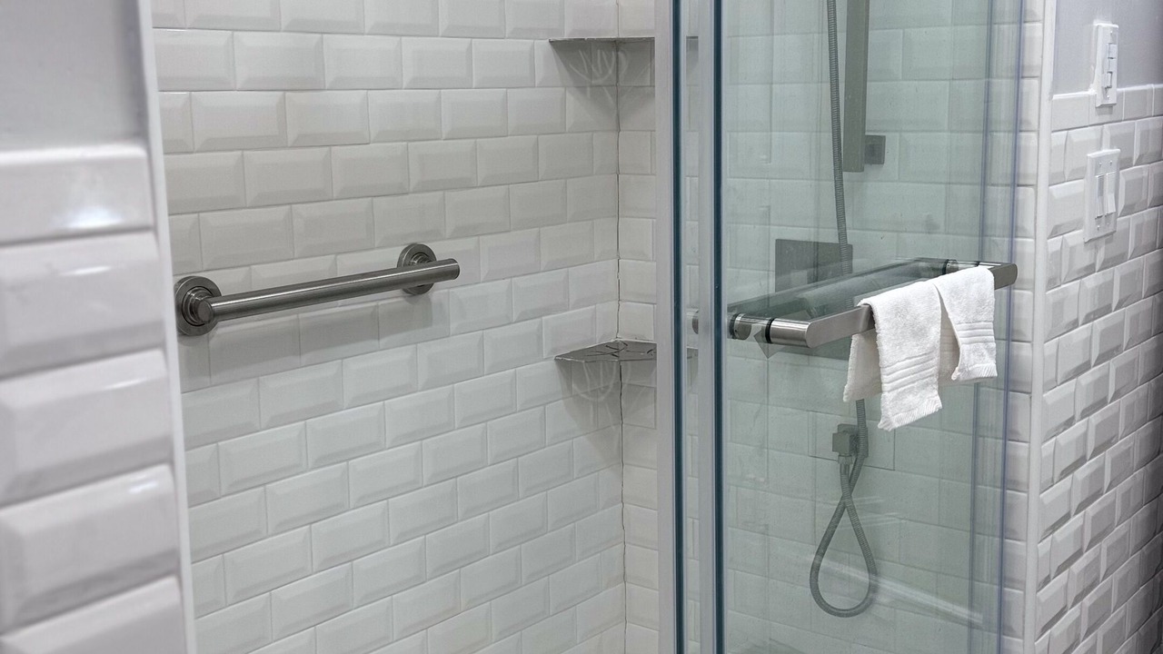 Photo of Bathroom in Albany