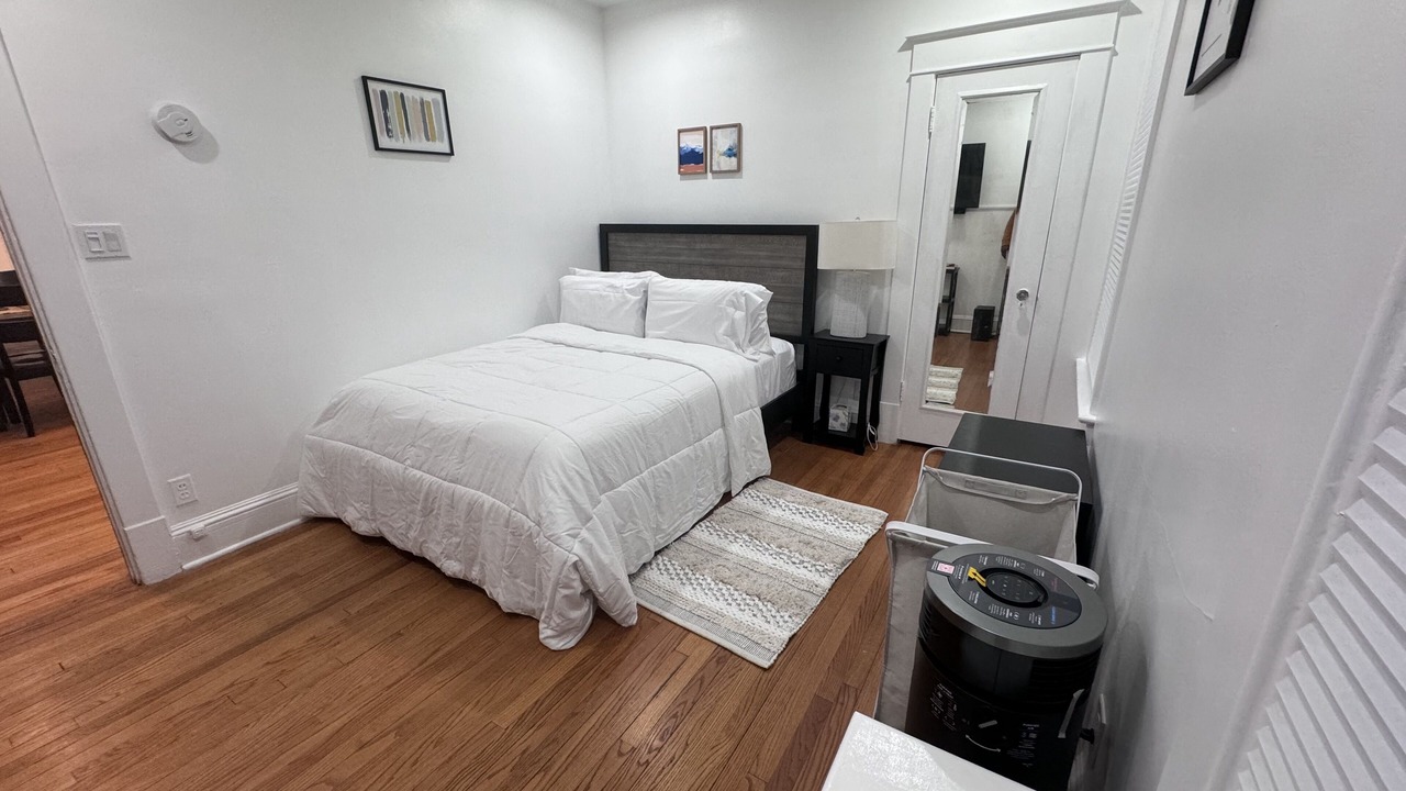 Photo of Bedroom in Albany