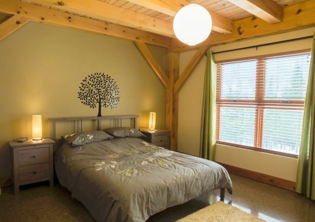 Photo of Bedroom in Stoneham-et-Tewkesbury