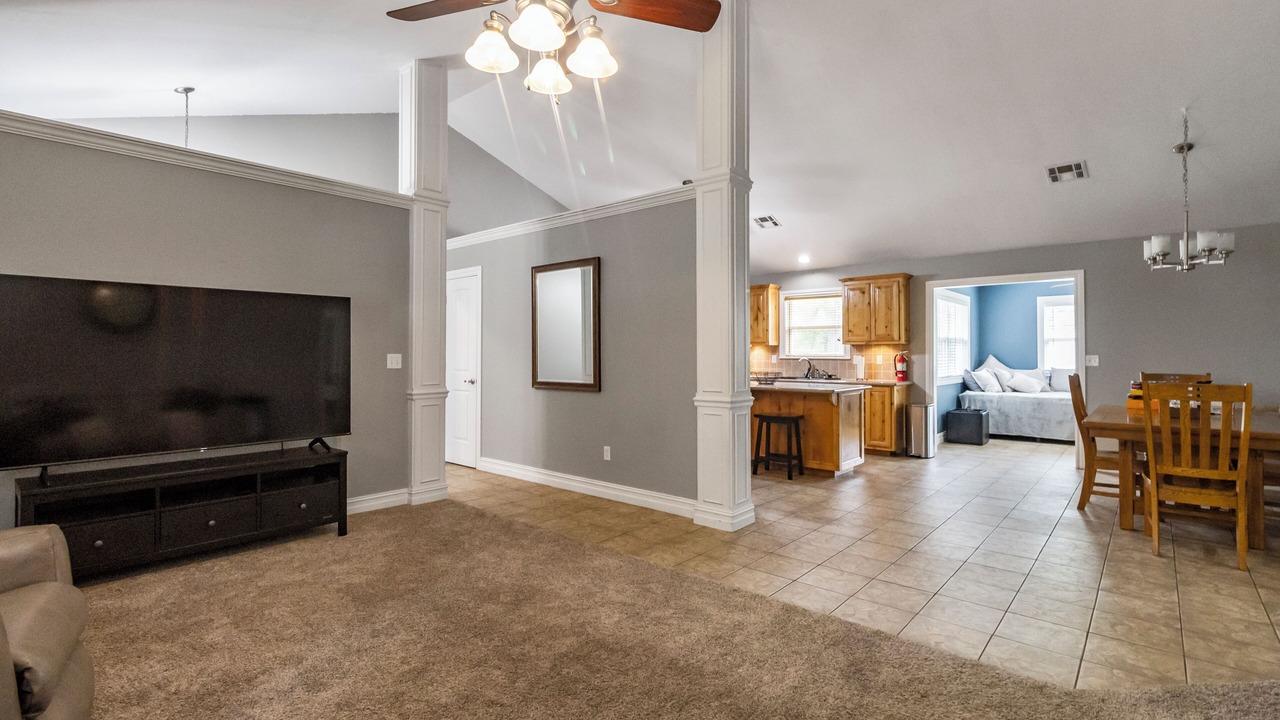 Photo of Bedroom in Grove