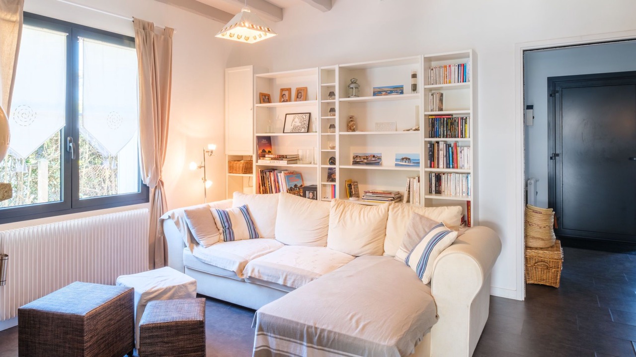 Photo of Livingroom in Lanton