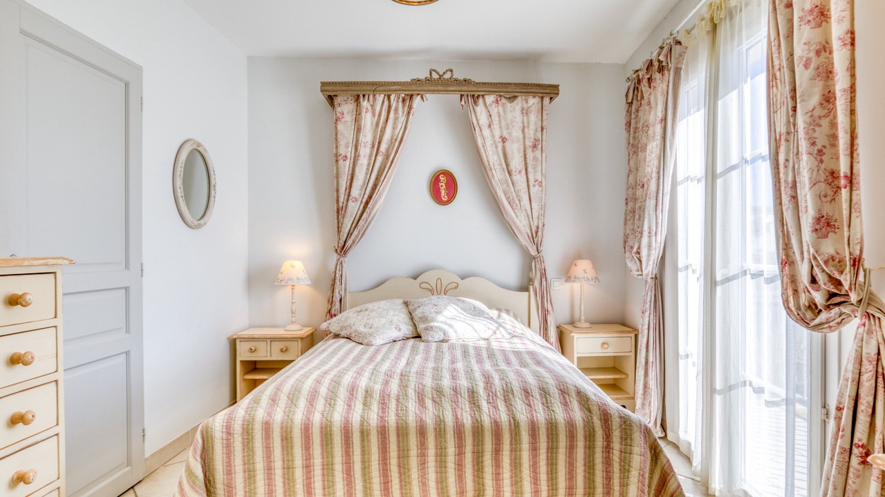 Photo of Bedroom in Aigues-Mortes