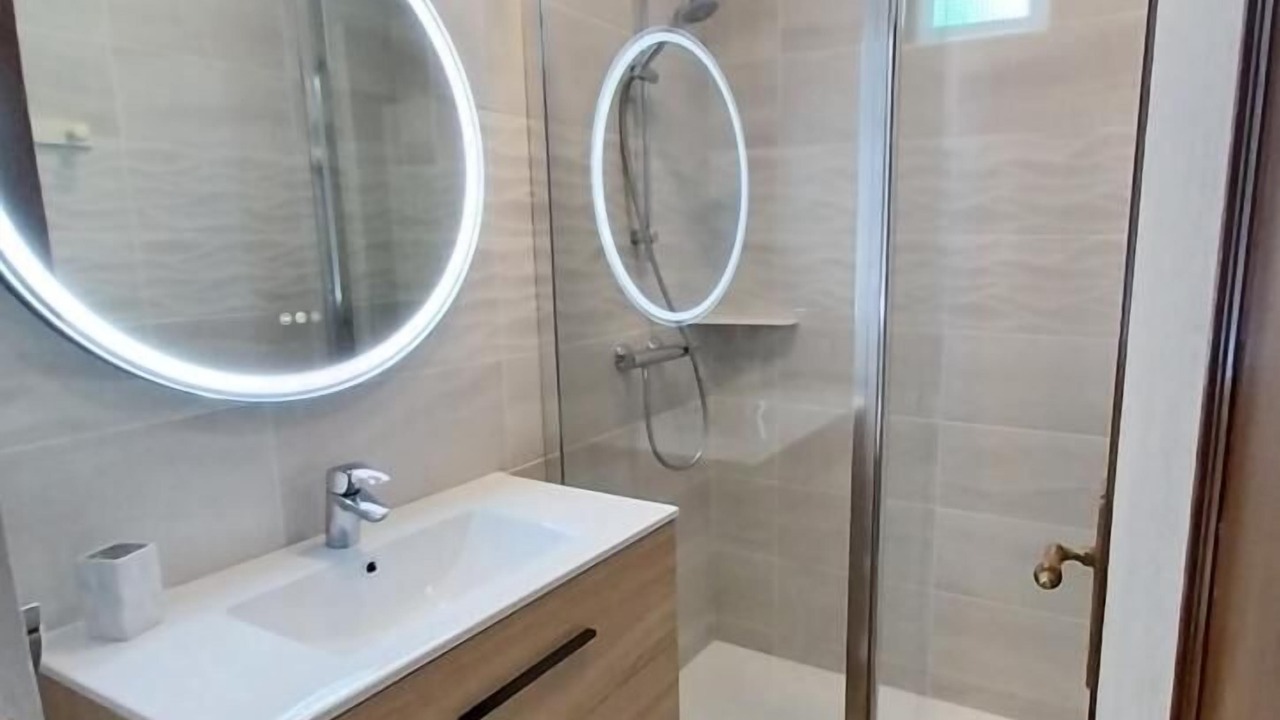 Photo of Bathroom in Romaneche-Thorins