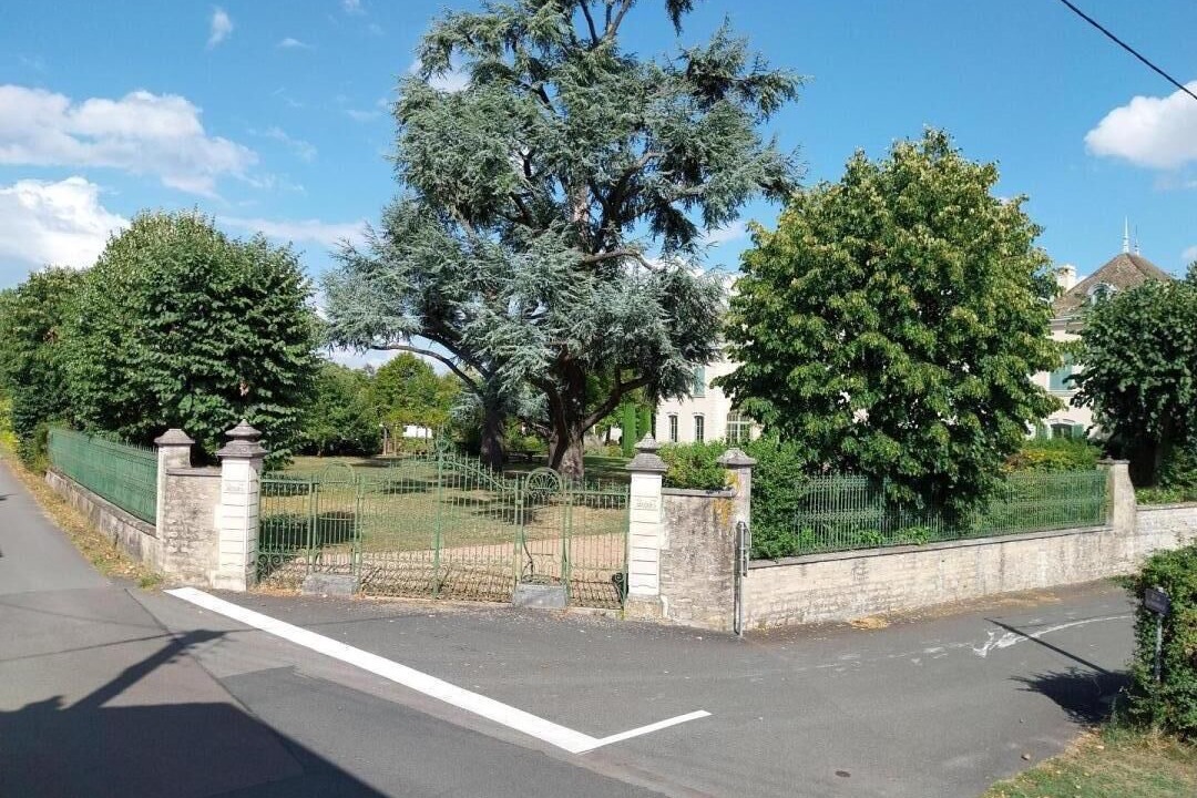 Photo of Outdoor in Romaneche-Thorins