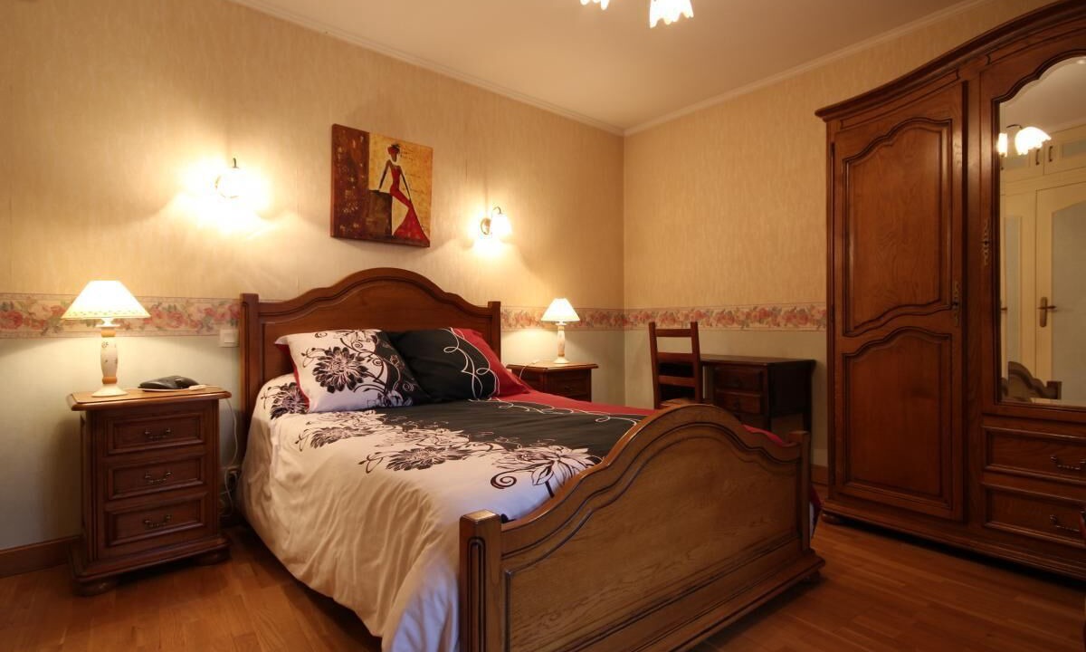 Photo of Bedroom in Romaneche-Thorins