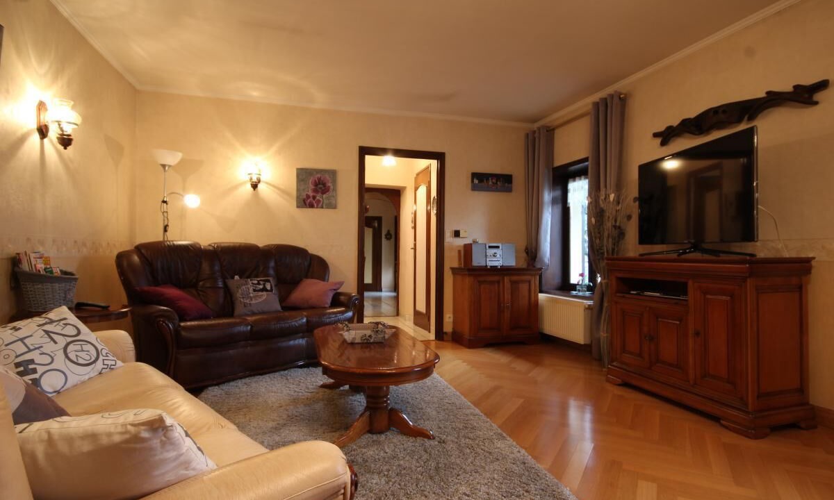 Photo of Livingroom in Romaneche-Thorins