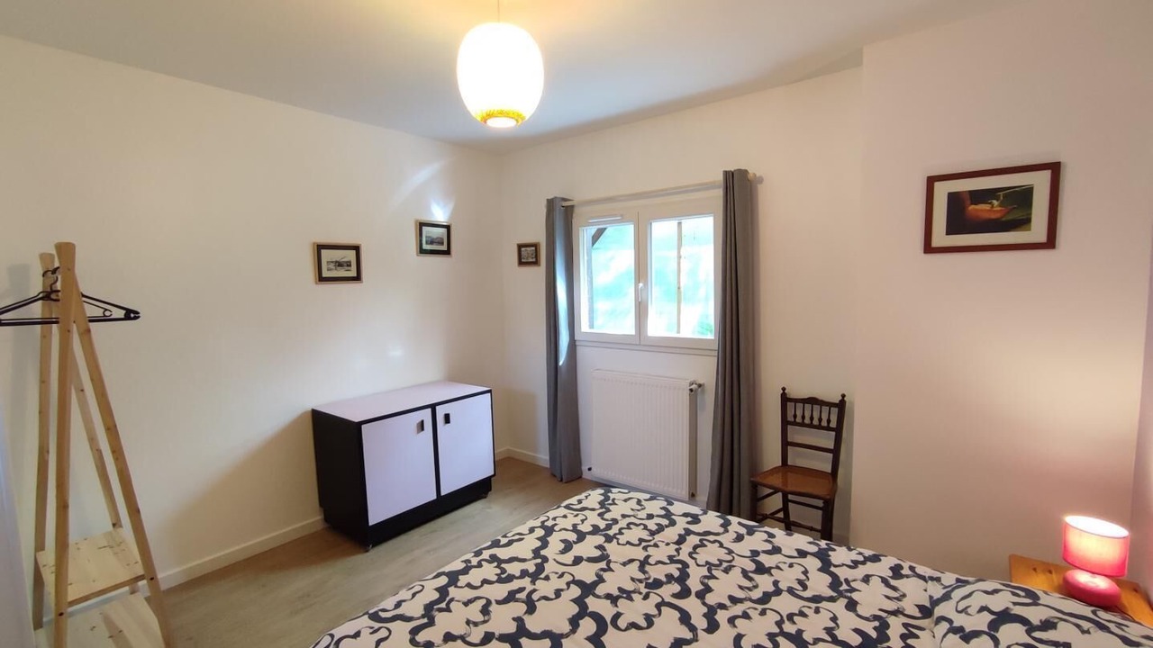 Photo of Bedroom in Montivilliers