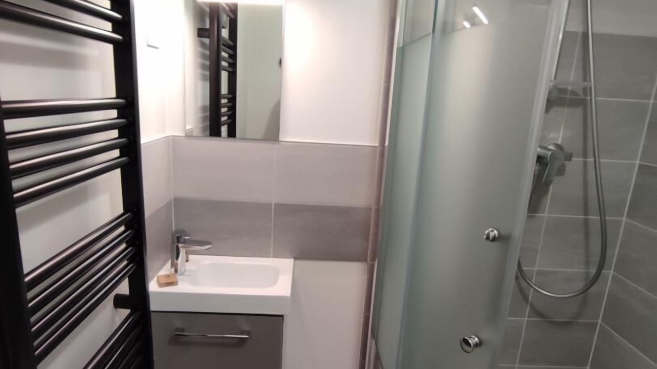 Photo of Bathroom in Montivilliers