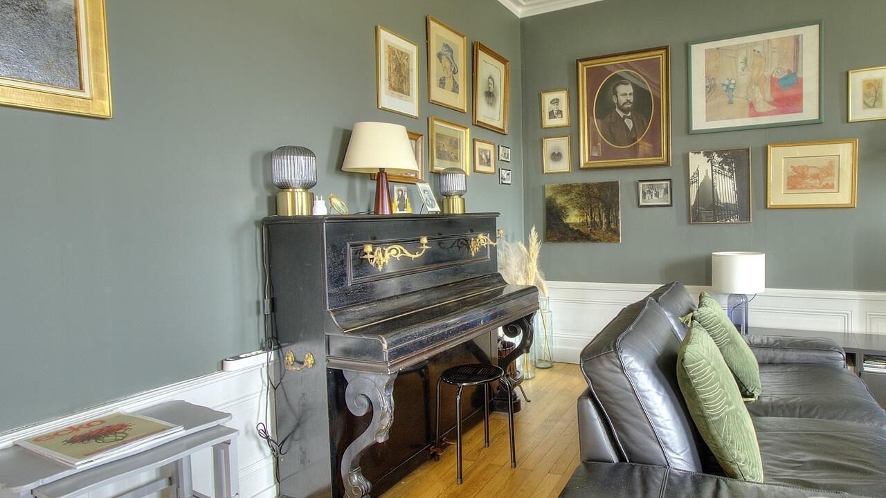 Photo of Livingroom in Julienas