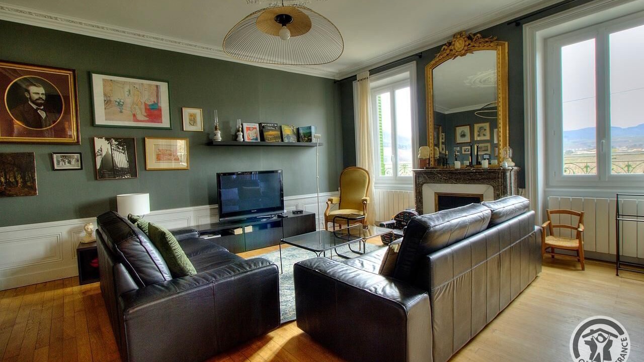 Photo of Livingroom in Julienas