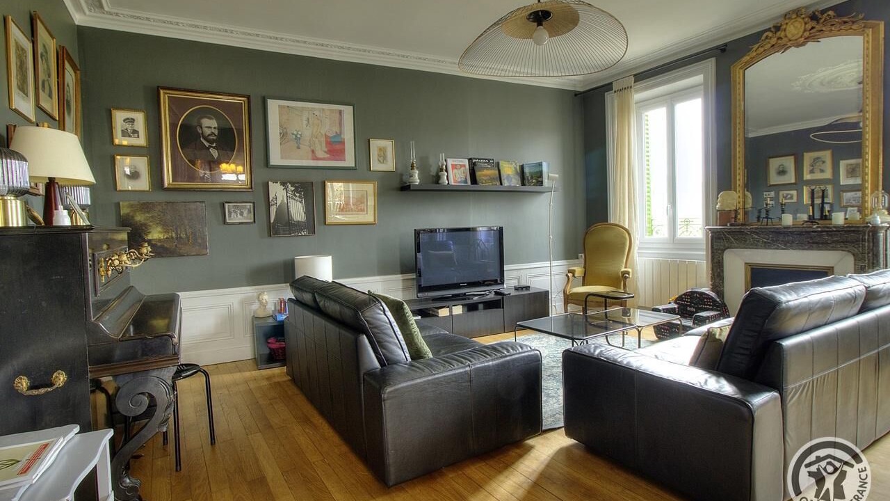 Photo of Livingroom in Julienas