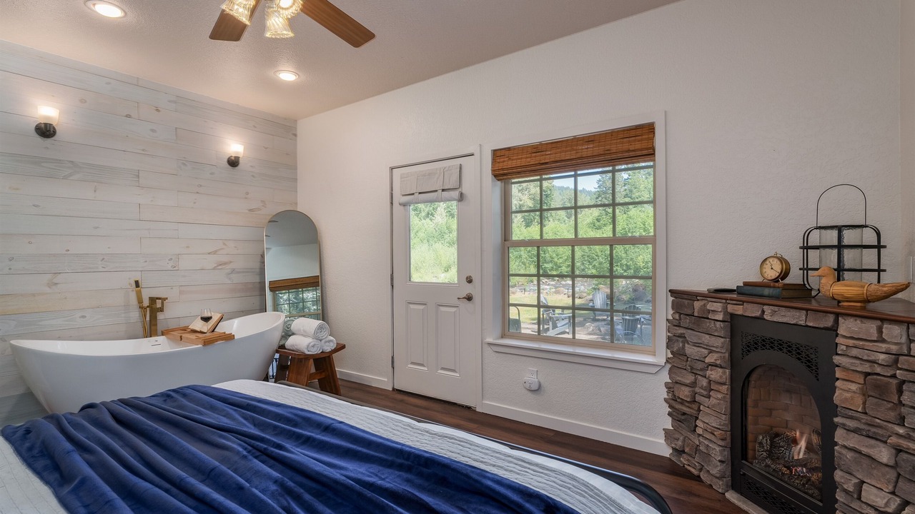 Photo of Livingroom in Mount Hood Village