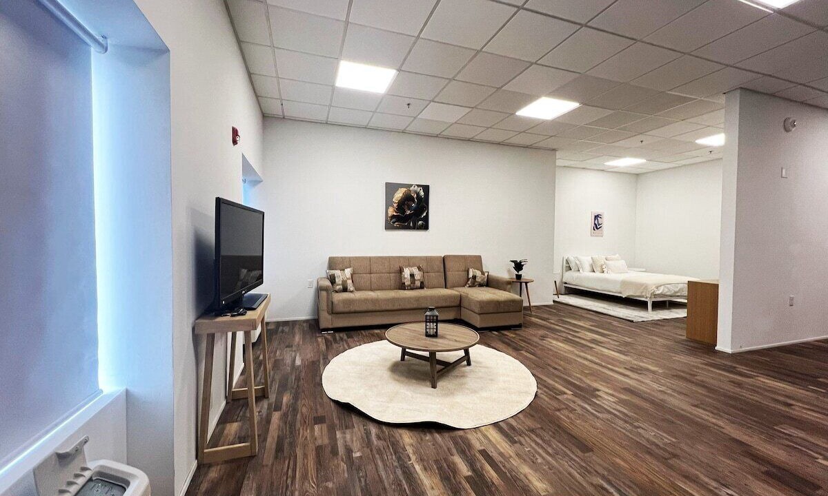 Photo of Livingroom in Meriden