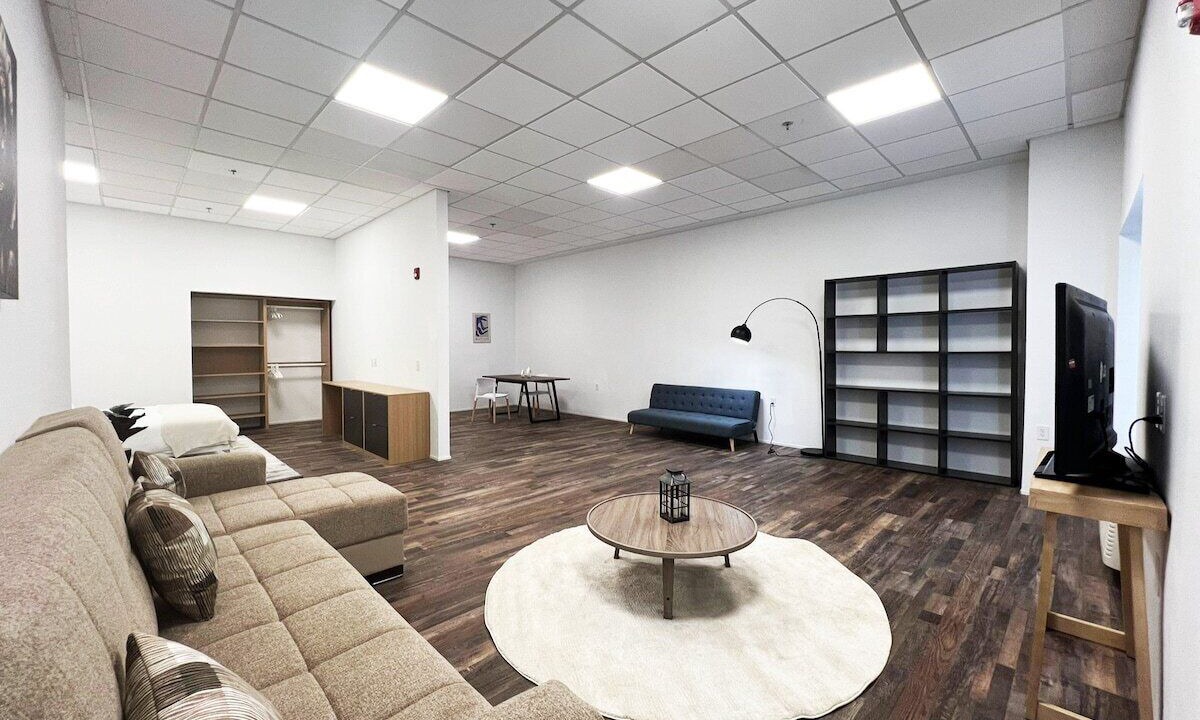 Photo of Livingroom in Meriden