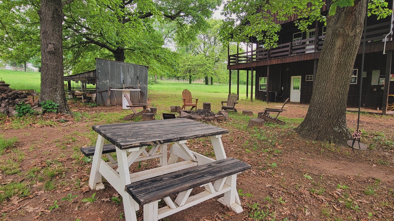 Photo of Outdoor in Denison