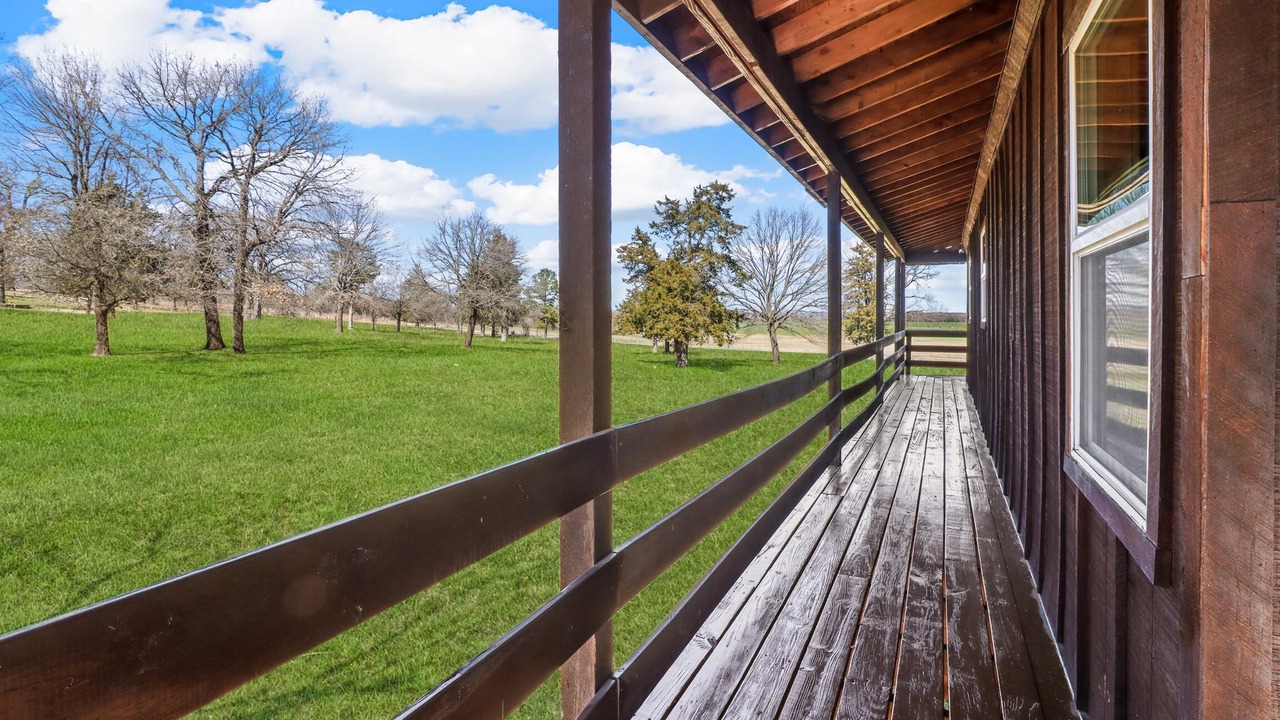 Photo of Patio Balcony in Denison