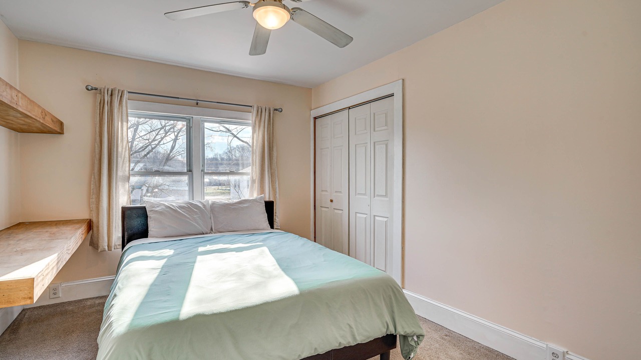 Photo of Others in Altmar